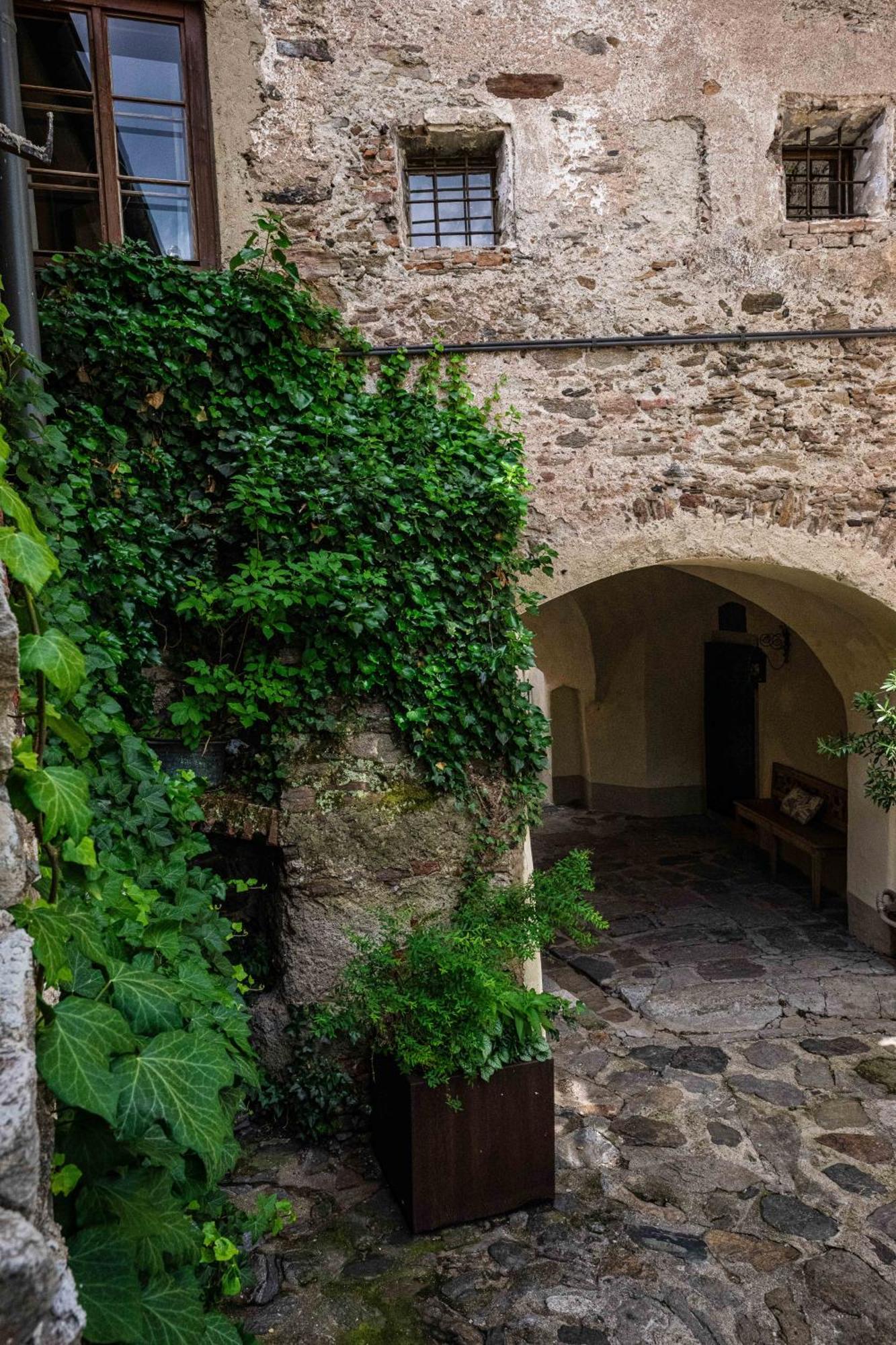 Renaissancehotel Raffelsberger Hof B&B Weissenkirchen in der Wachau Zewnętrze zdjęcie